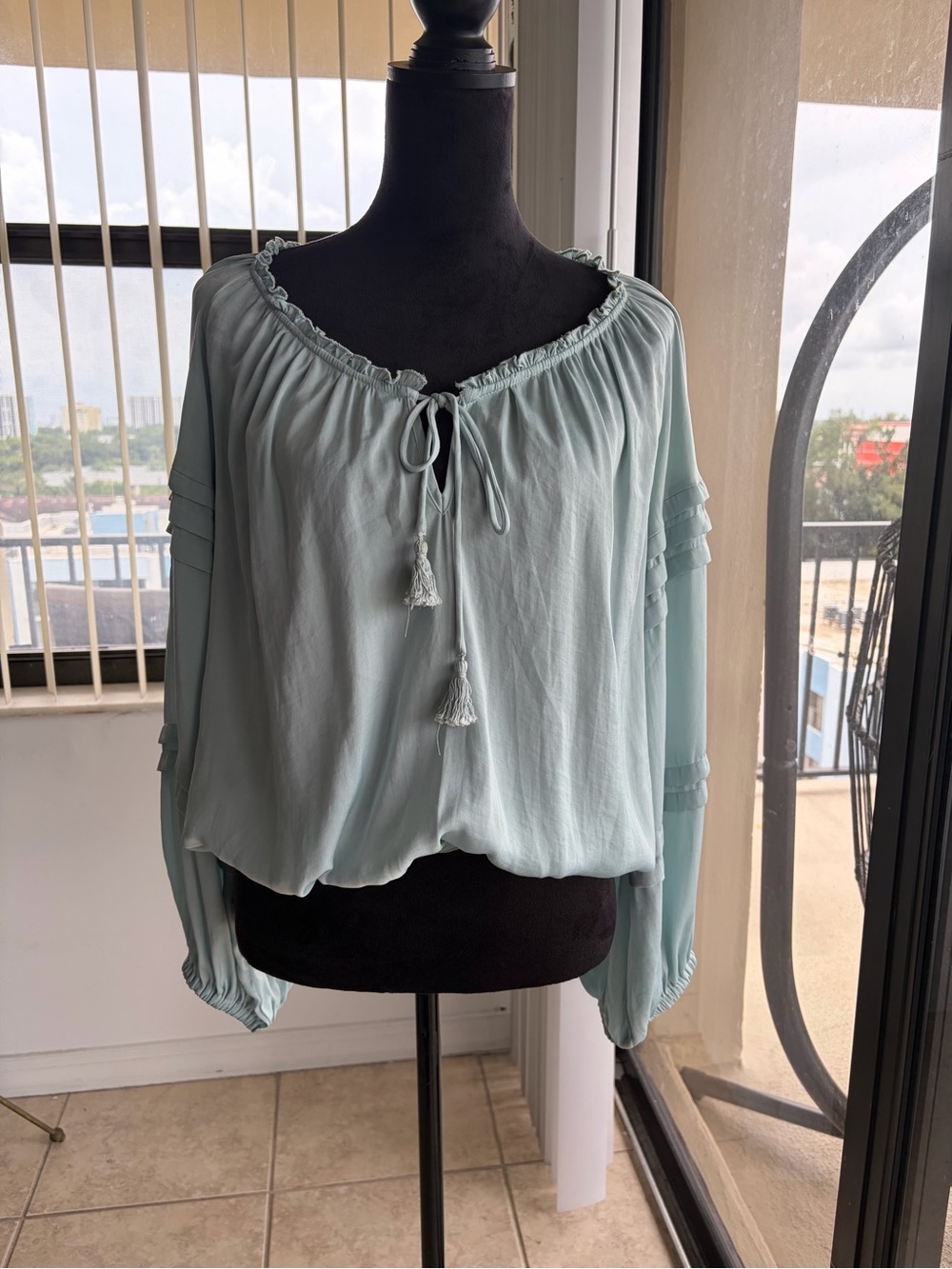 Free People Intimately Sage Mint Green Tassel Keyhole Peasant Top Size Small